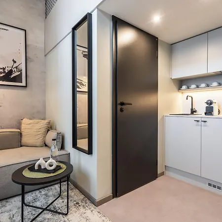 公寓式酒店 Honest Karlin