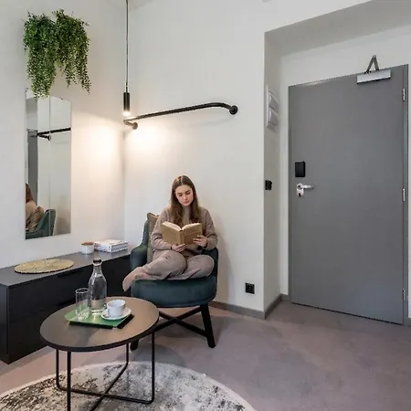 Lägenhetshotell Honest Karlin