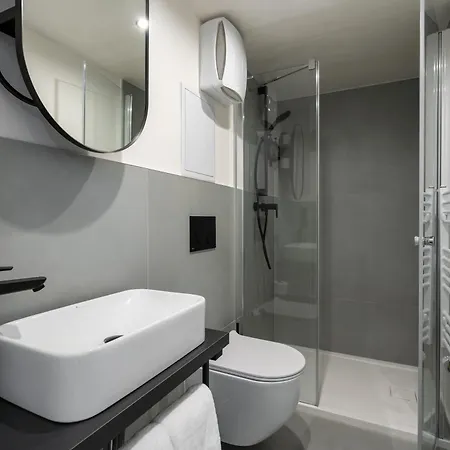 Apartahotel Honest Karlin