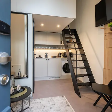 Apart Otel Honest Karlin Prag