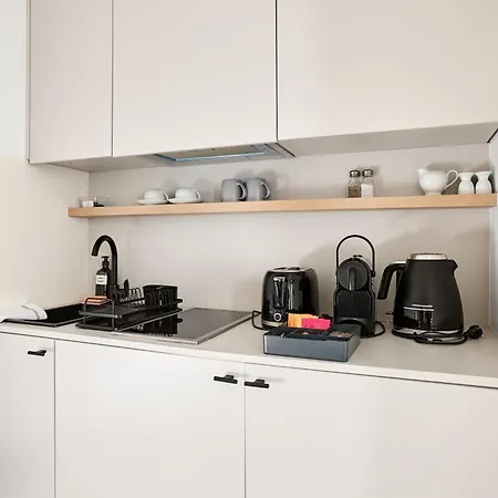 Aparthotel Honest Karlin