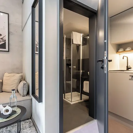 Apartahotel Honest Karlin 4*