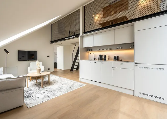 Honest Karlin 4* Praga