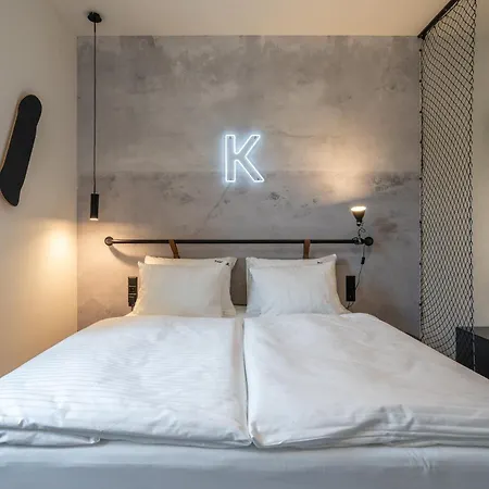 Aparthotel Honest Karlin