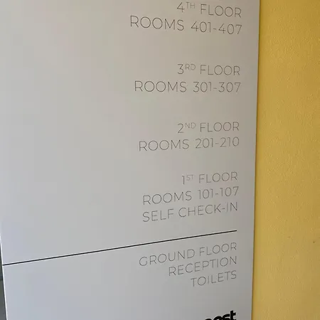 Appart hôtel Honest Karlin